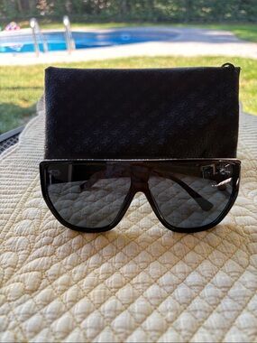 Guess Men's Black Shield Sunglasses with Black Case